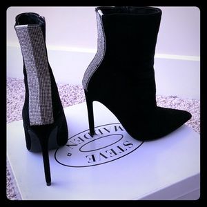 Steve Madden boots